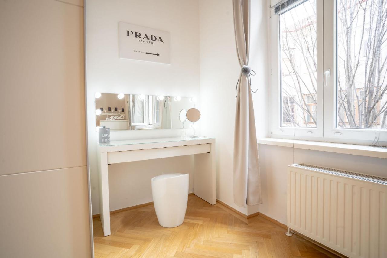 Cozy Modern Nest In The Heart Of Vienna With Netflix Apartamento Exterior foto